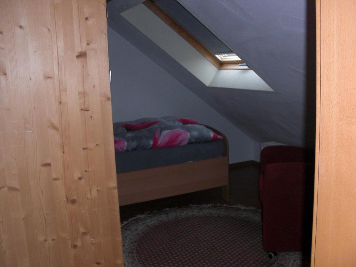 Ferienwohnung Roswitha In Blieskastel Biesingen المظهر الخارجي الصورة